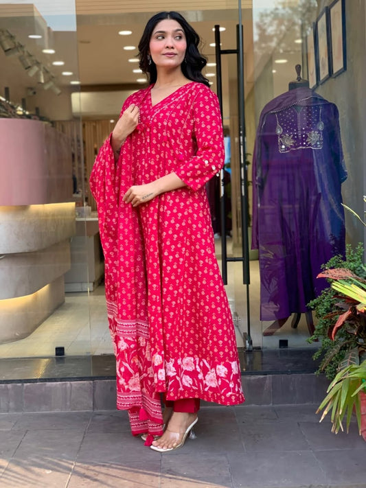 Red Anarkali suit set with mulmul duptta