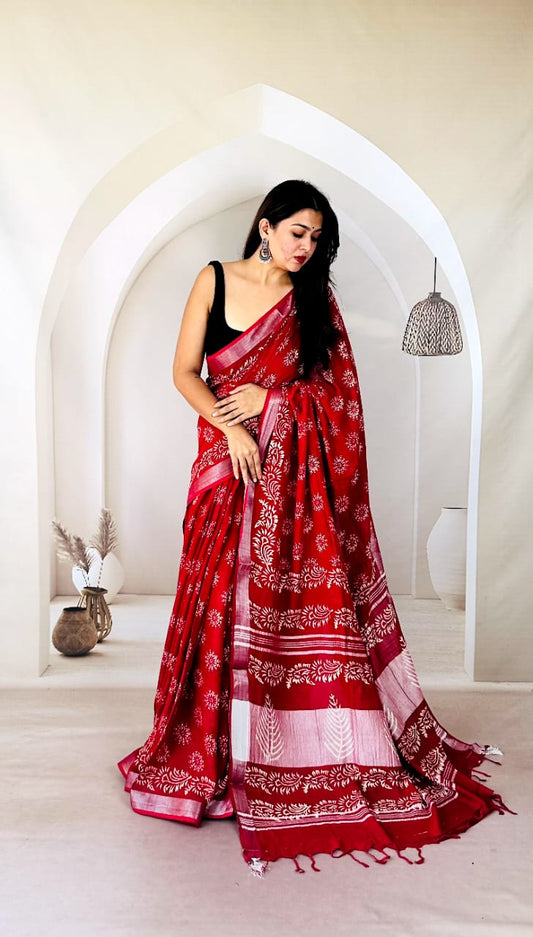 Soft Linen Saree with Natural Dye and Blouse Piece