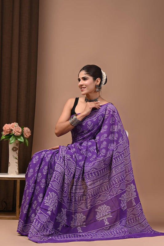Stylish pure cotton mul saree with matching blouse.