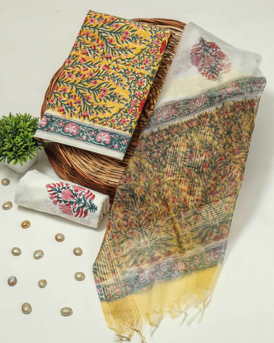 Best Cotton Suits with Organza Dupatta for Daily & Festive Wear