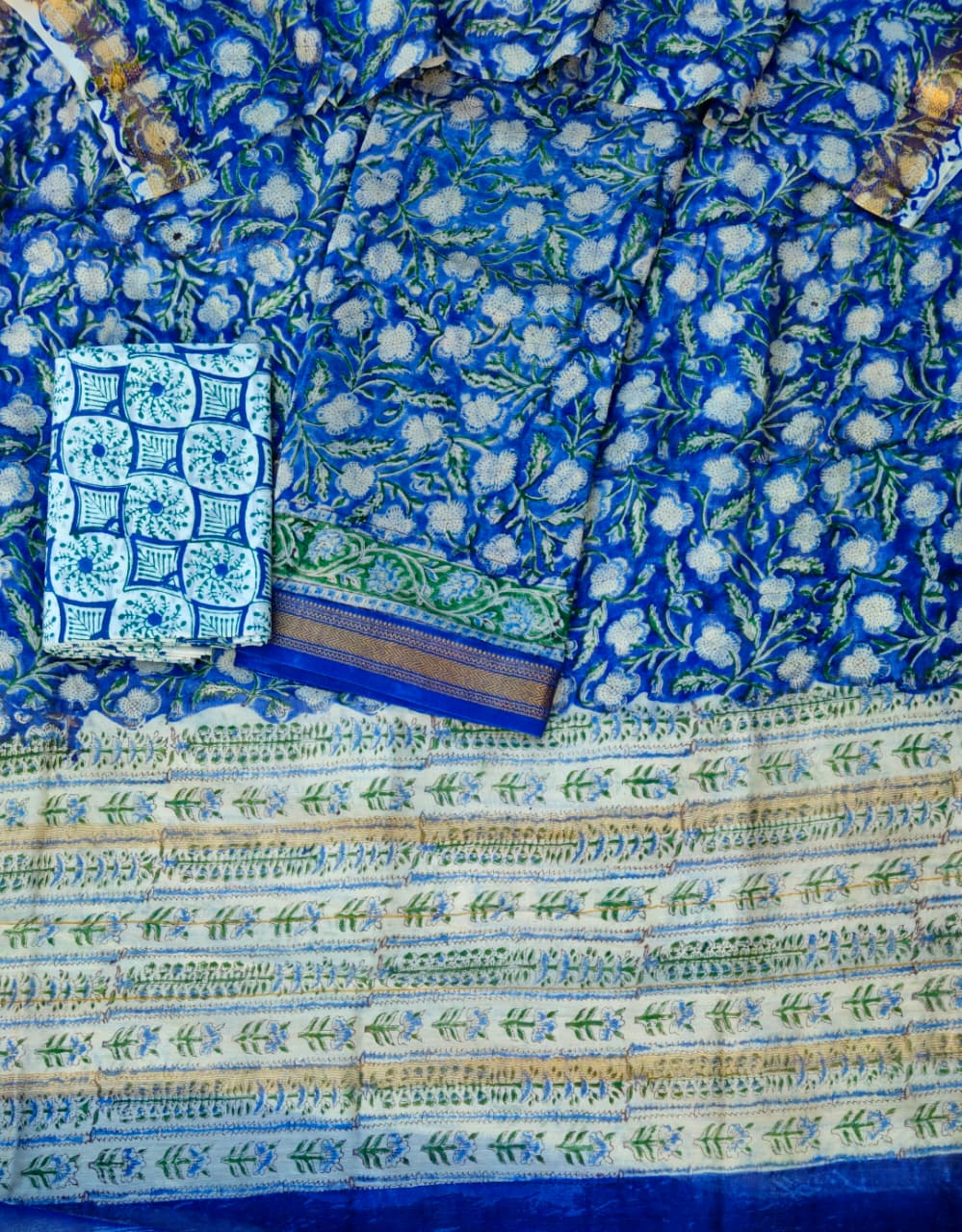 Handcrafted Maheshwari Silk Suit with Elegant Print