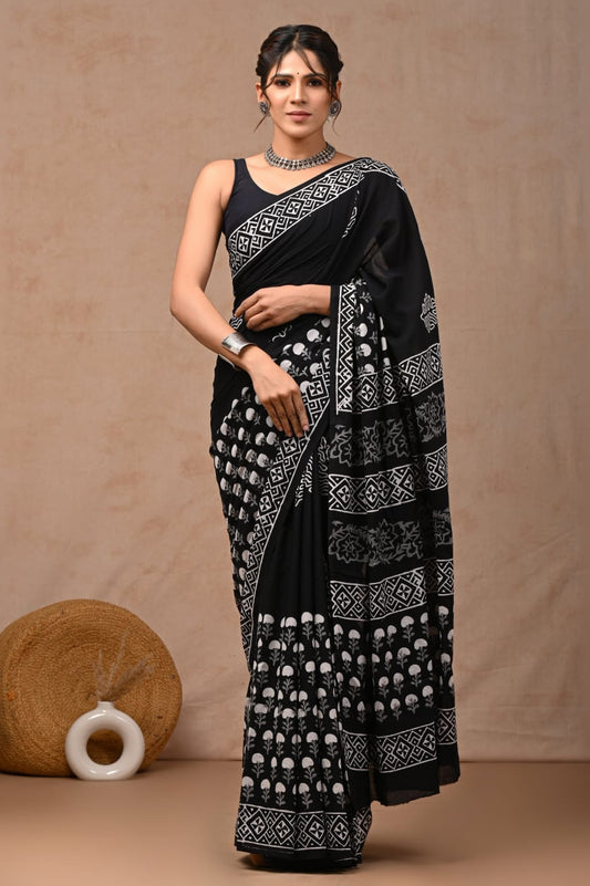 Pure woven mulmul cotton saree, timeless softness.