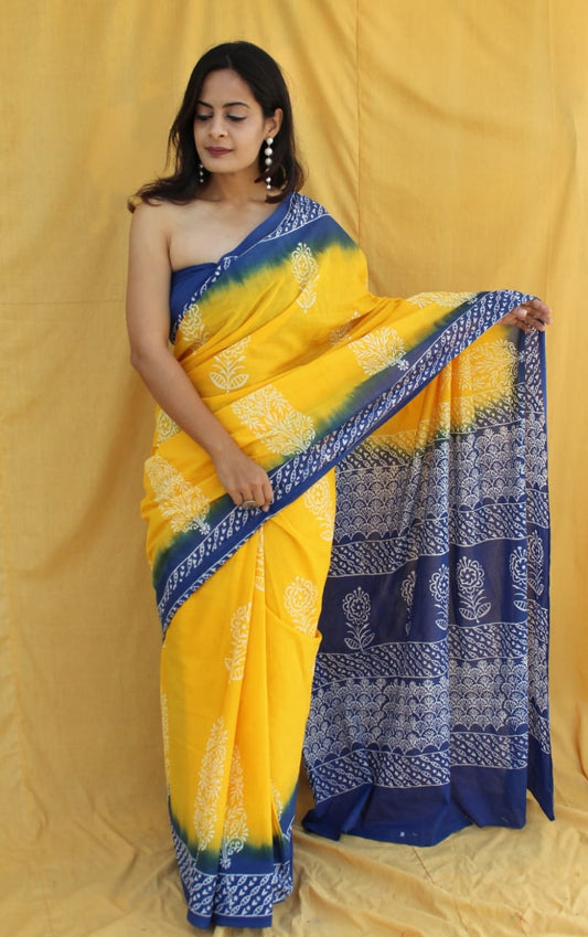 Elegant woven mul saree, comfort with class.