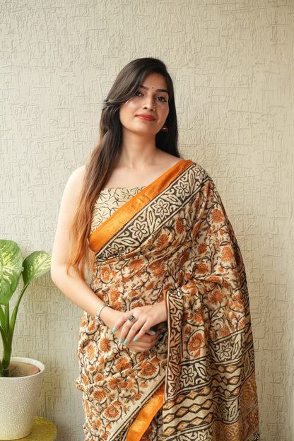Lightweight Maheshwari Saree with Traditional Weave