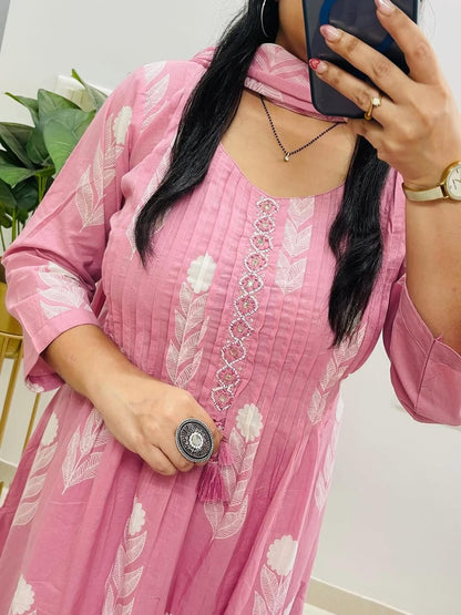 Pure Cotton discharge print kurti with pant and mulmul printed dupatta