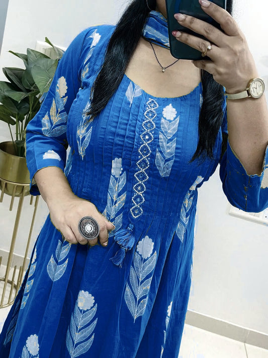 blue kurti pant with mulmul dupatta