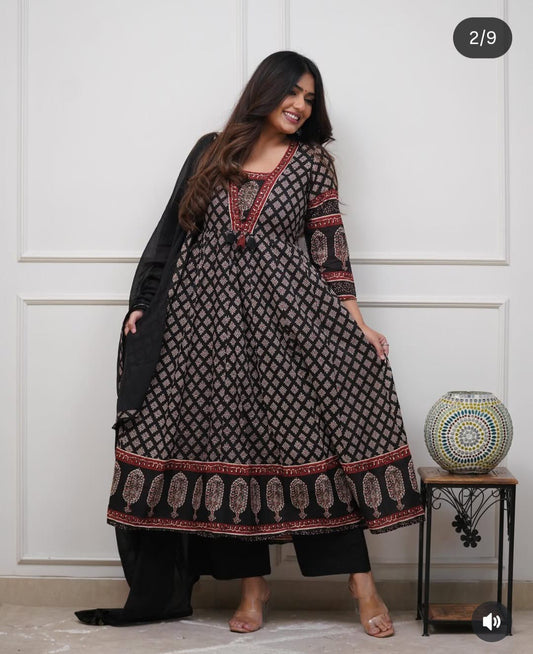 Black & Red Handblock Print Kurti Set