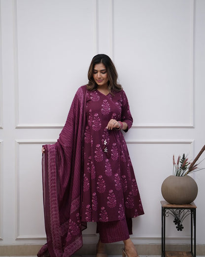 Dark Brown Flower Print Kurti Pant With Dupatta