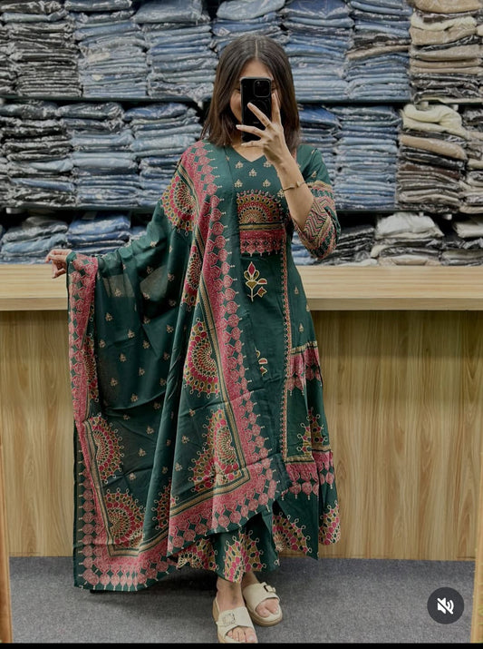 green printed cotton kurta pant set with a matching dupatta