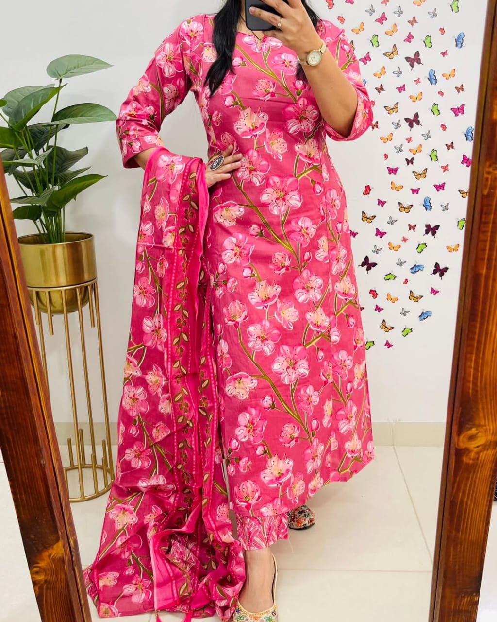 Women Pure Cotton Kurti Pant Dupatta Set in pink