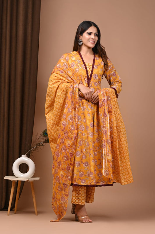 Ethnic Cotton Anarkali Kurta Set – Elegant 3 Pc Collection