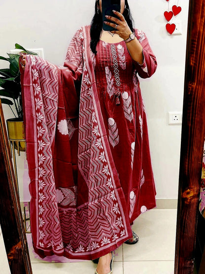 wedding cotton kurti pant with mulmul dupatta