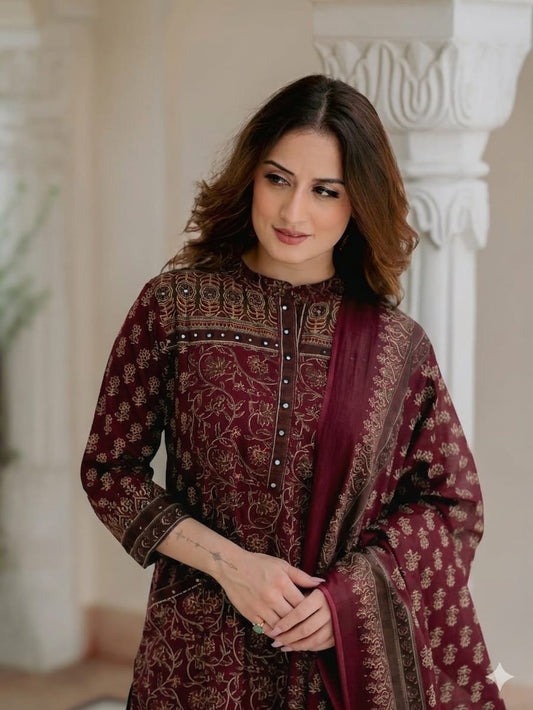 Rayon maroon kurta palazzo dupatta set with a printed