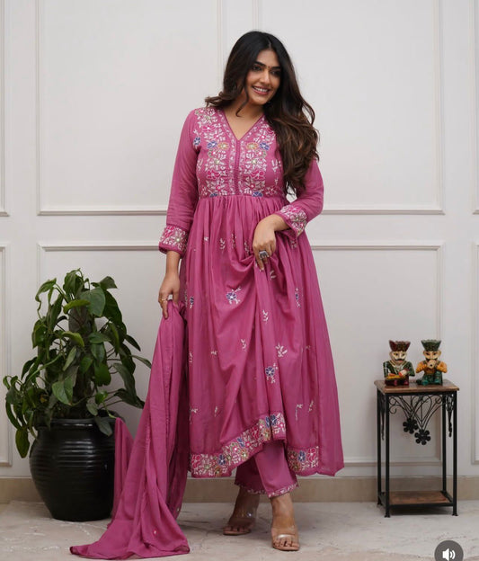 Elegant Cotton Embroidered Kurti Set