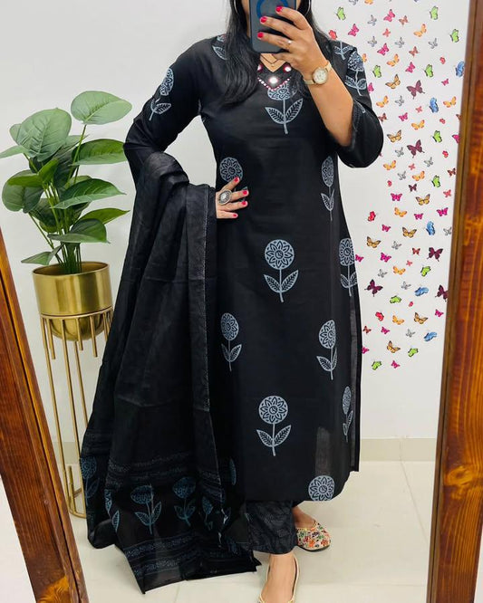 Black kurti pant with black dupatta