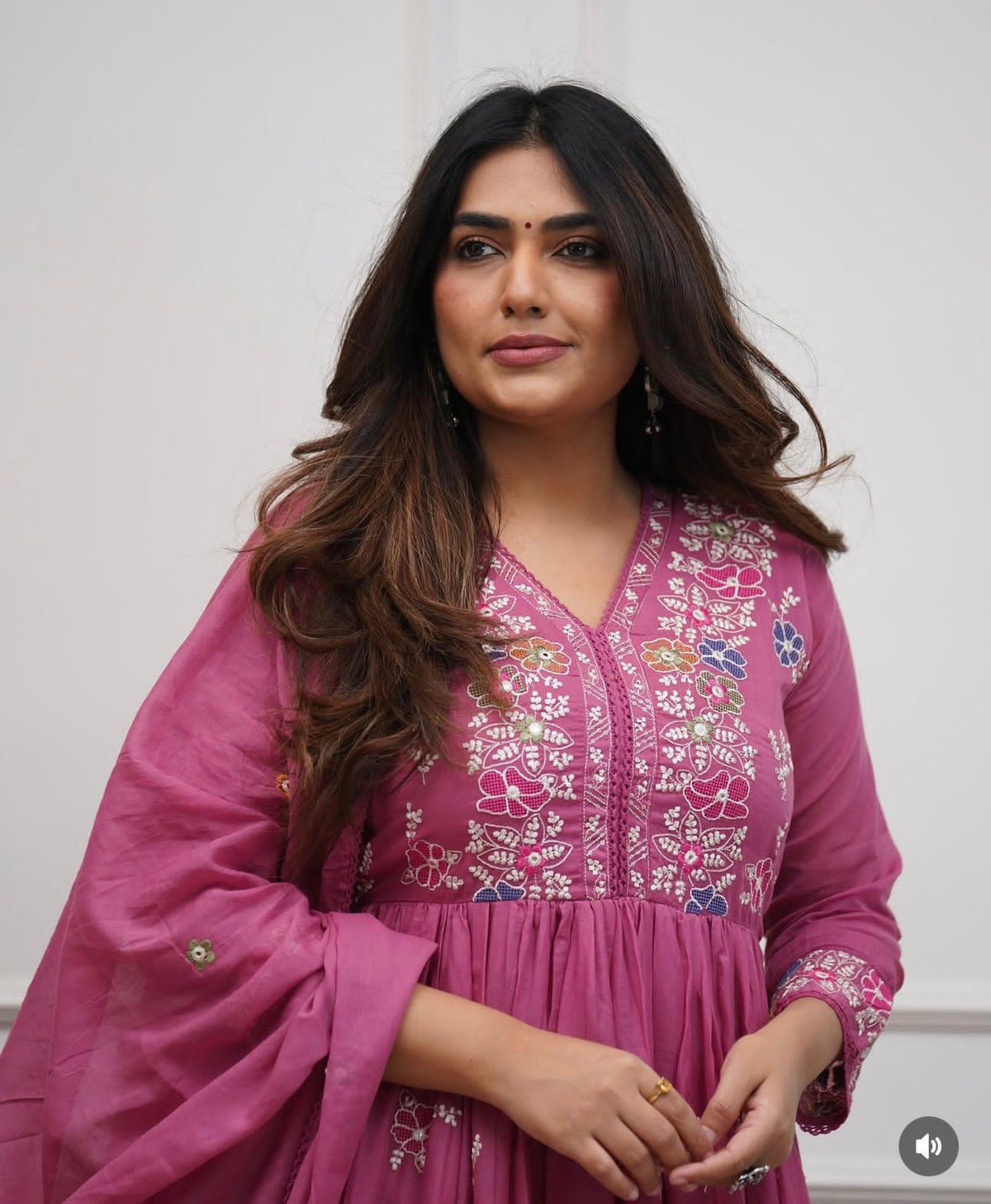 Elegant Cotton Embroidered Kurti Set