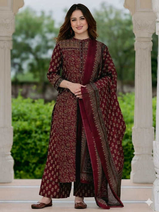 Rayon maroon kurta palazzo dupatta set with a printed
