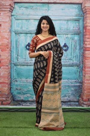 Elegant Black and Red Floral Print Sari